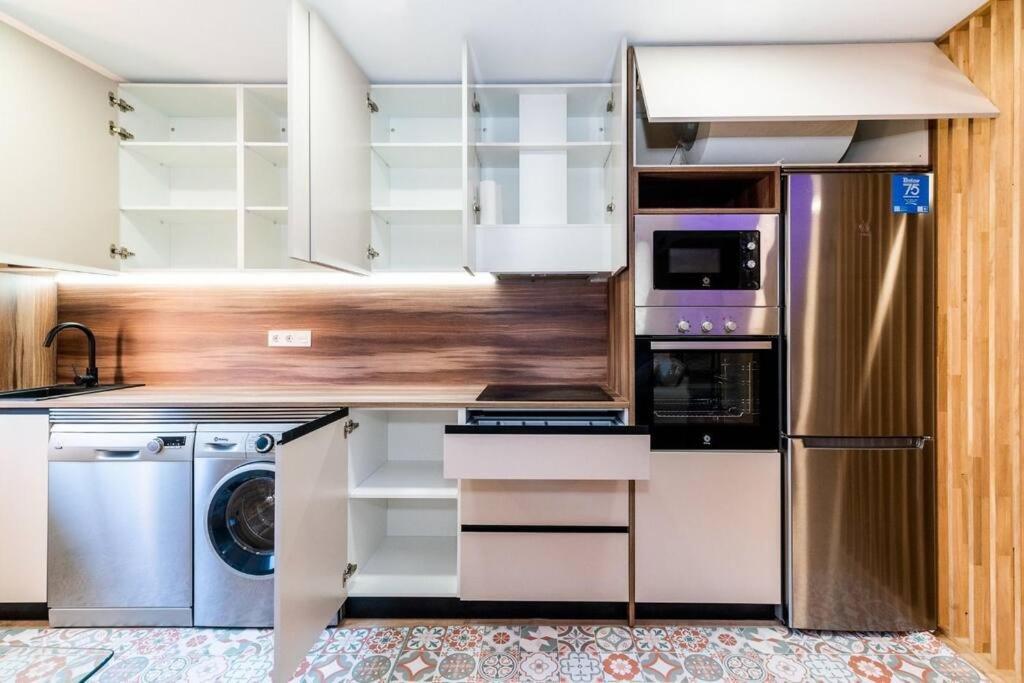 Modern Apartment Close To The City Center And Alhambra Granada Exteriör bild