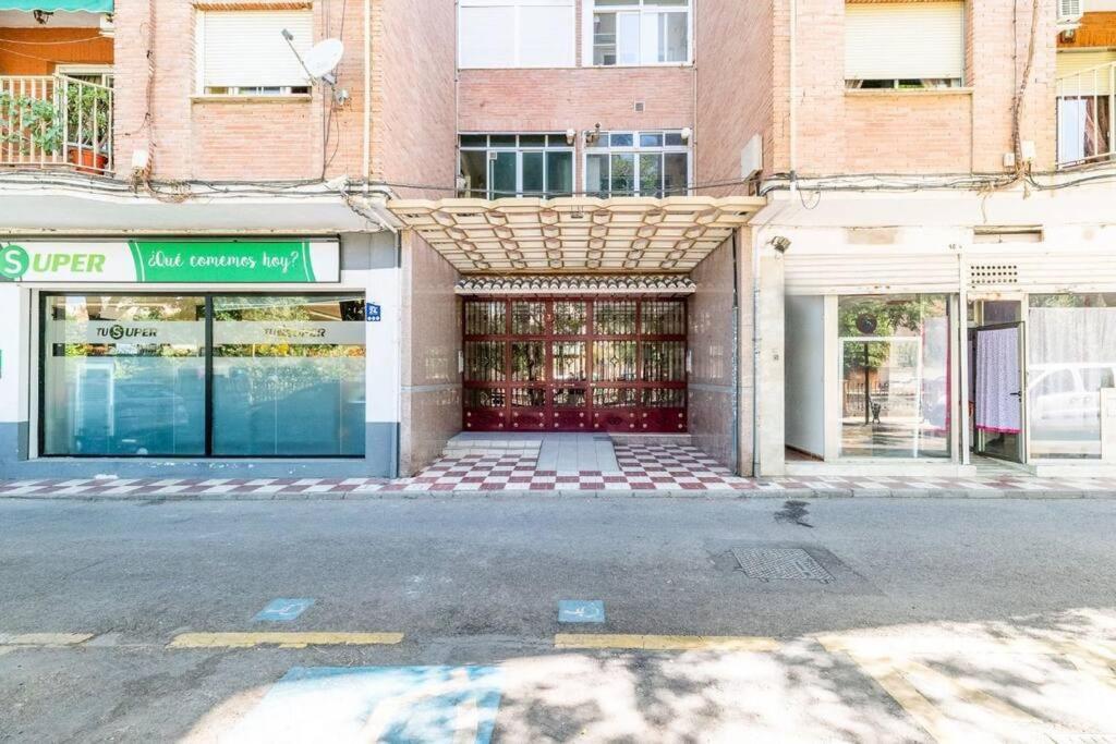 Modern Apartment Close To The City Center And Alhambra Granada Exteriör bild