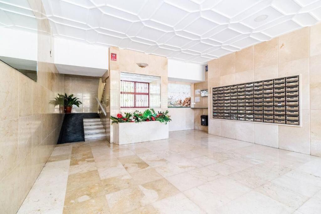 Modern Apartment Close To The City Center And Alhambra Granada Exteriör bild