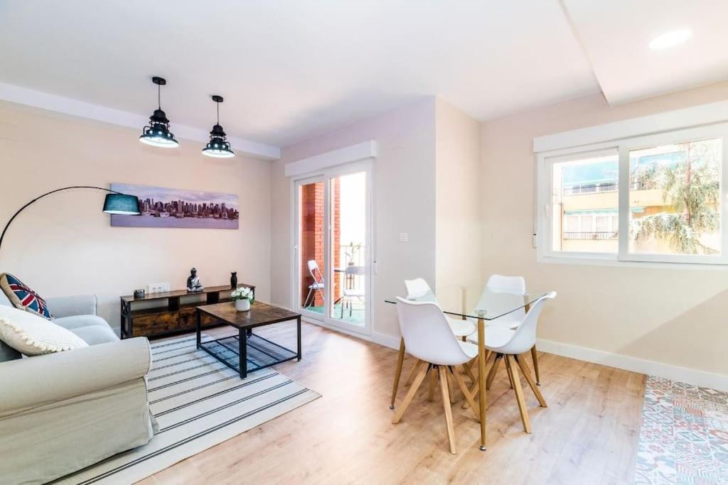 Modern Apartment Close To The City Center And Alhambra Granada Exteriör bild