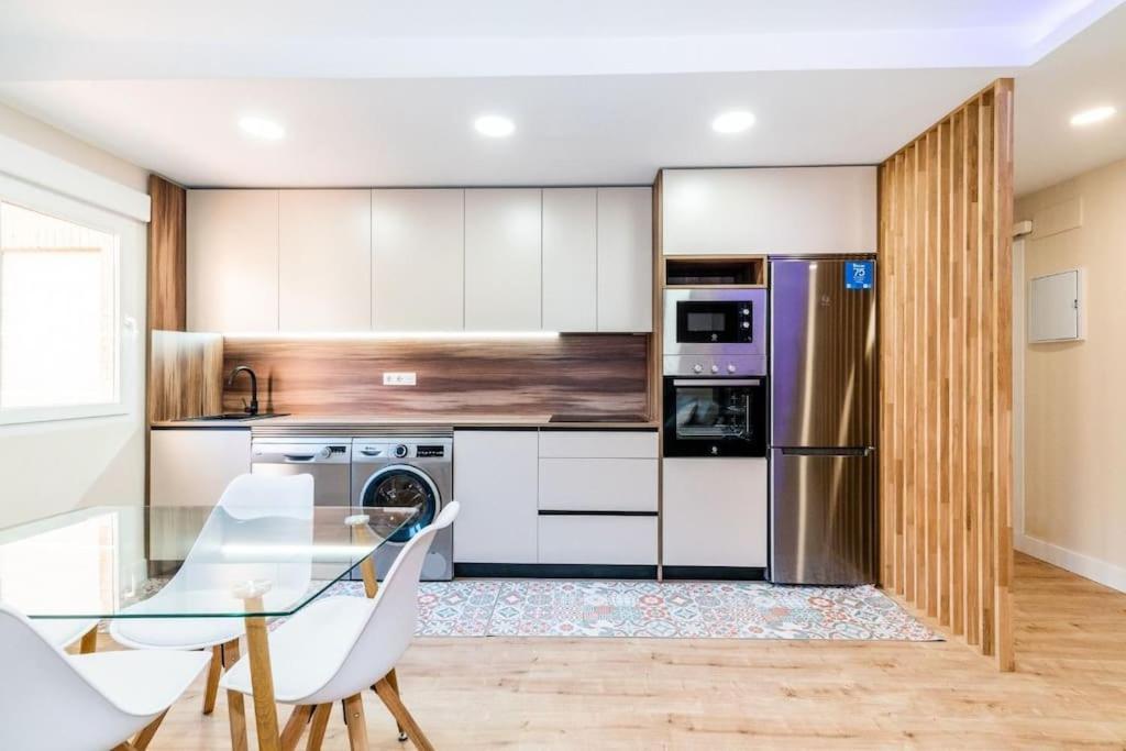Modern Apartment Close To The City Center And Alhambra Granada Exteriör bild