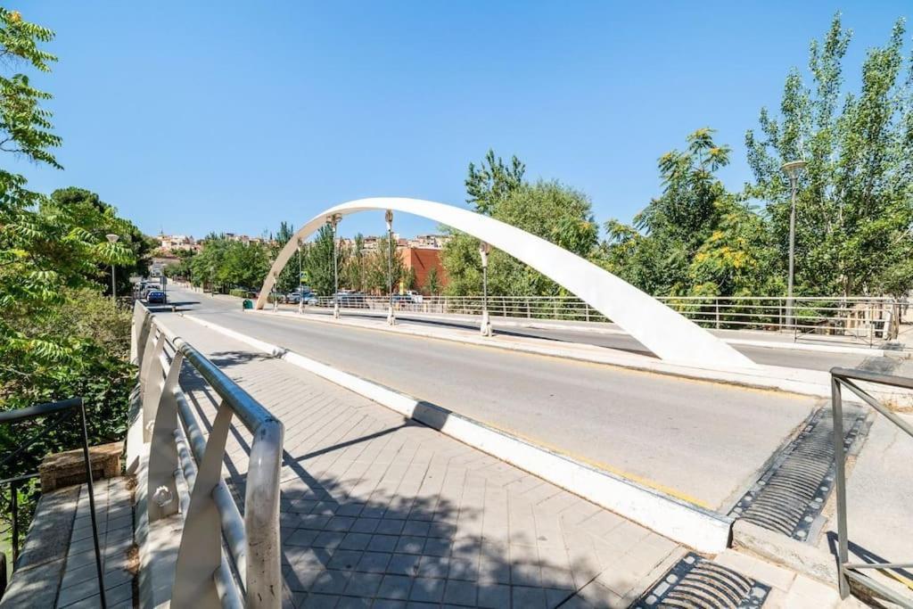 Modern Apartment Close To The City Center And Alhambra Granada Exteriör bild